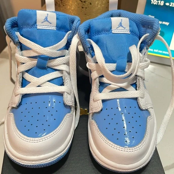 Jordan 1 Mid SE "White/Legend Blue" Toddler Boys' Shoe - Picture 4 of 4